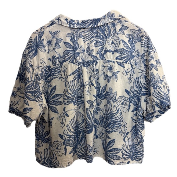 Panama Jack blue & white Hawaiian floral print boxy button up short sleeve top - Picture 2 of 3